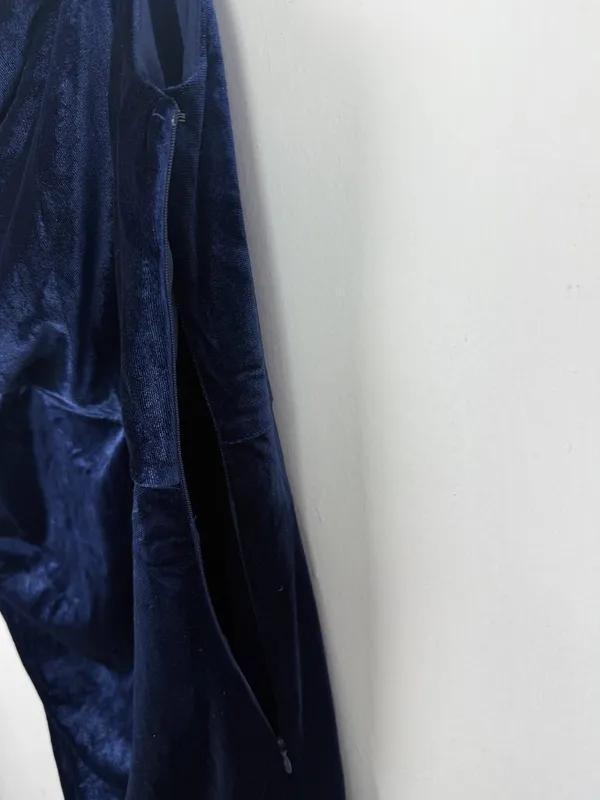 NWT Lulus Showing Off a Little Navy Velvet Asymmetrical Tulip Midi Dress Medium - Image 9