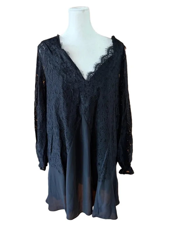 Roman’s Black Lace V-Neck Long-Sleeve Women's Blouse - Image 2