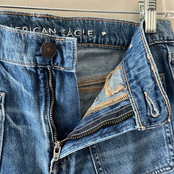 American Eagle Sz 4 Short The Perfect Vintage Wide Leg Selvedge Jeans High Rise‎ - Image 3