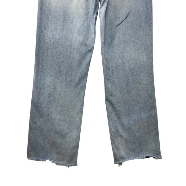 Zara High Rise Wide Leg Jeans Light Wash Blue Raw Hem Size 6 - Image 6