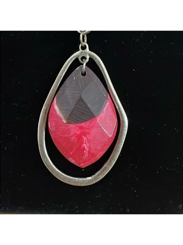 Vintage Gold Tone Red and Brown Faceted Pendant Necklace - Image 2