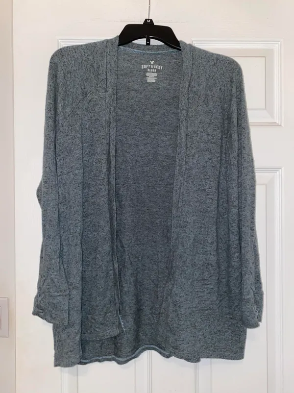 American Eagle Cardigan - Image 3