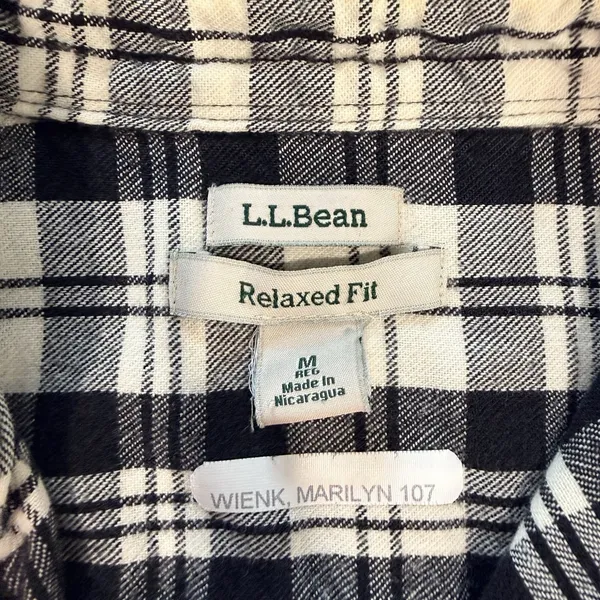 LL Bean Black/White Scotch Plaid Cotton Flannel Button Shirt Relaxed Fit MEDIUM - Image 9
