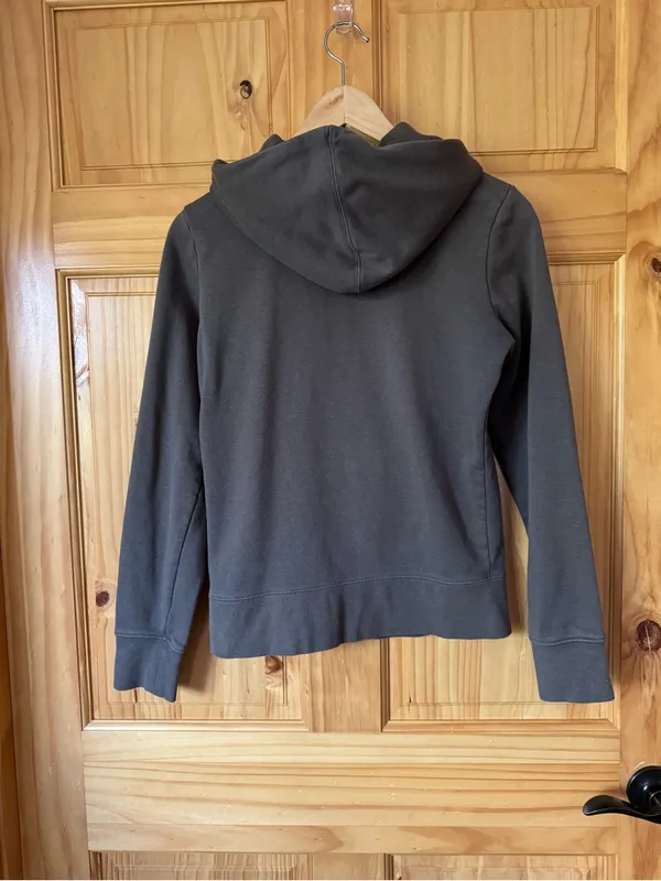 The North Face logo hoodie sweatshirt women’s size XS - Image 3