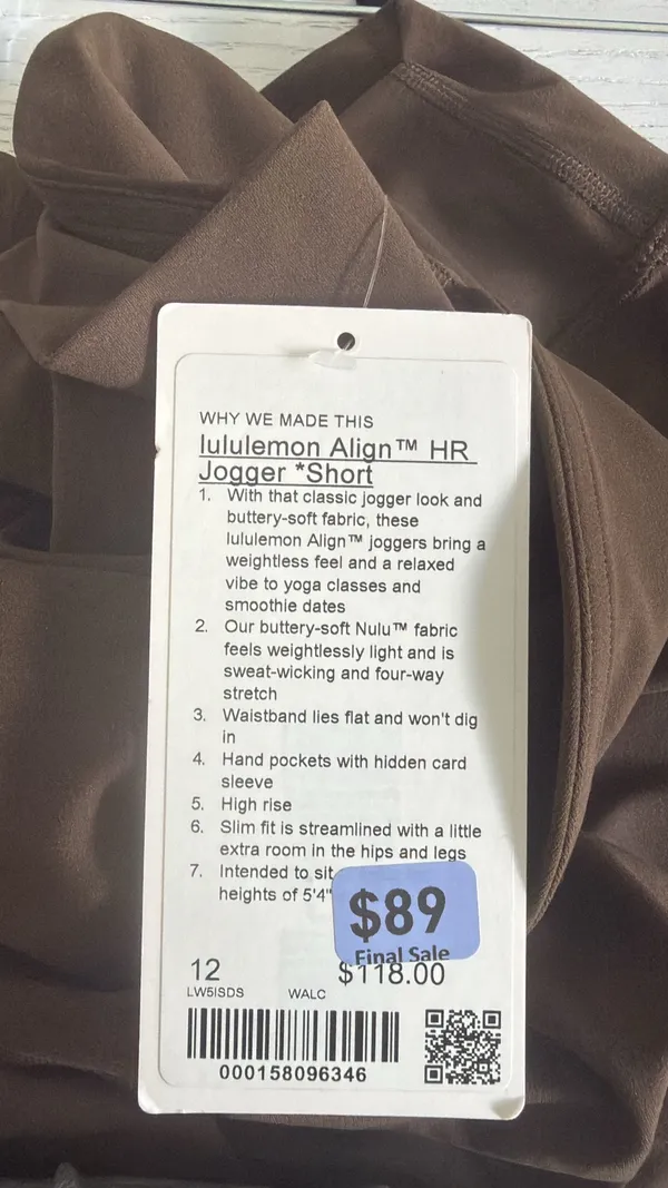 Lululemon Size 12 Align HR 26” Legging Joggers Short - Image 8
