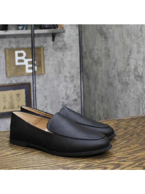 NWT Journee Collection Womens Comfort Foam Corinne Dress Flats Black 10M - Image 5