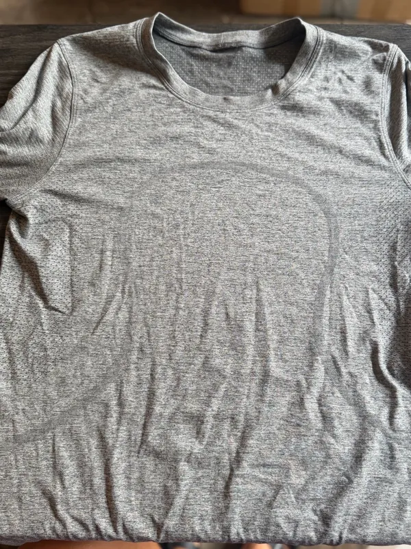 Women’s Lululemon Swifty tech sport 2.0 long sleeve athletic shirt - Image 2