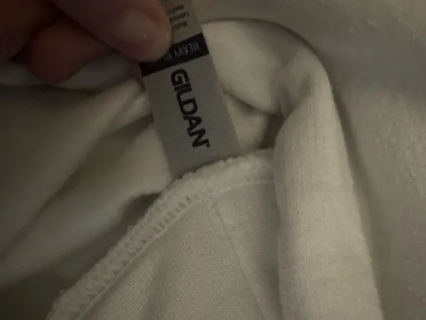 Gildan Sweatshirt - Image 5
