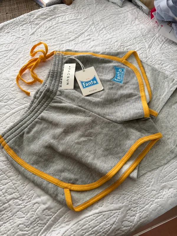 PacSun Crop Top Short Sleeve - Image 6