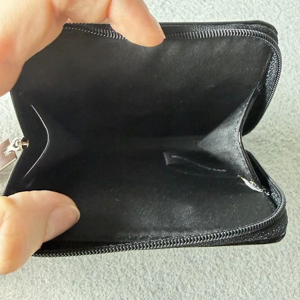 Christian Dior Beaute' Makeup Cosmetic Bag Wallet Set GWP Black - Image 4