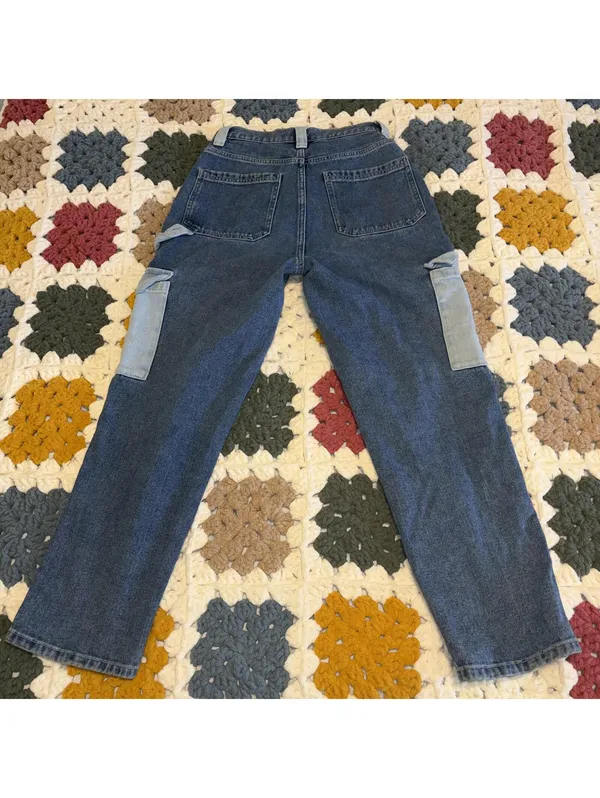 PacSun Highrise Carpenter Woman’s size 27 Denim Cargo Pants with Light Pockets - Image 2