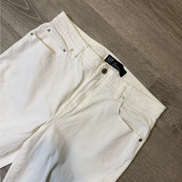 •GAP• UNIVERSAL SLIM BOYFRIEND JEANS - Image 6