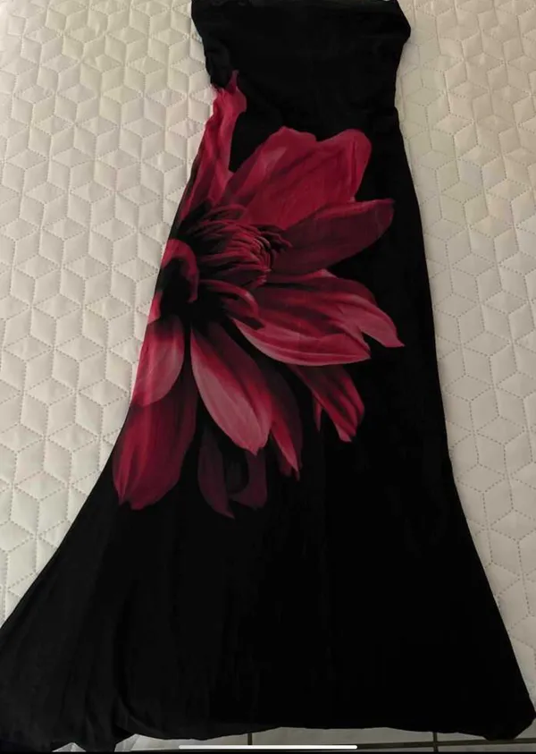 Black and pink floral maxi dress - Image 2