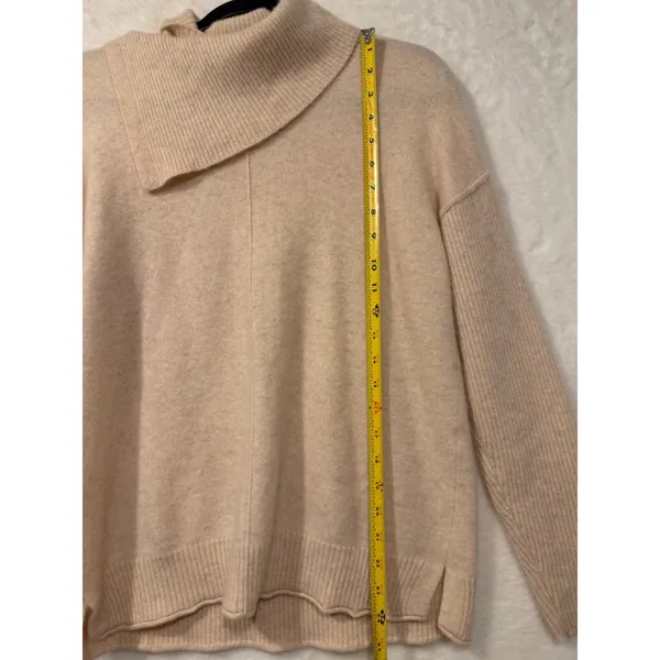 Sundance 100% Cashmere Asymmetrical Turtleneck‎ Sweater Peach Pink RN106205 - Image 3