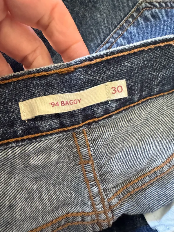 Levi’s 94 Baggy Jeans Denim Straight Leg Medium Wash Blue 30 10 - Image 10