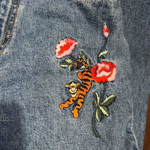 Disney Pooh Tigger Vintage Embroidered Denim Cropped Jeans - Image 2