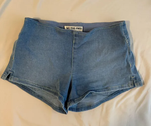 Free people shorts - Image 2