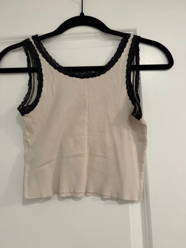 Brandy Melville Cream Tank Top with Black Lace Trim - Image 4