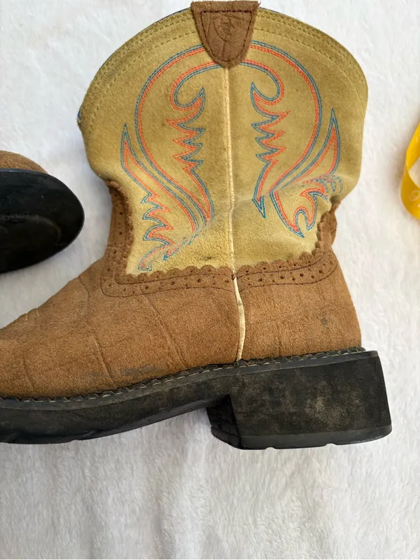 Ariat women's size 9.5 B cowboy boots fatbaby Blue Tan Western rodeo - Image 2