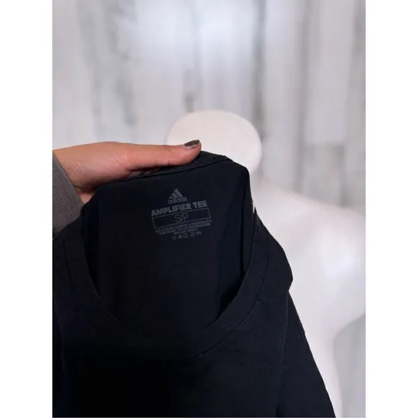 Adidas black shirt - Image 4