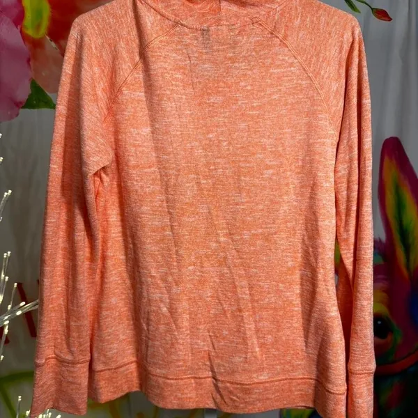 S237. Reebok orange hoodie Size M - Image 4