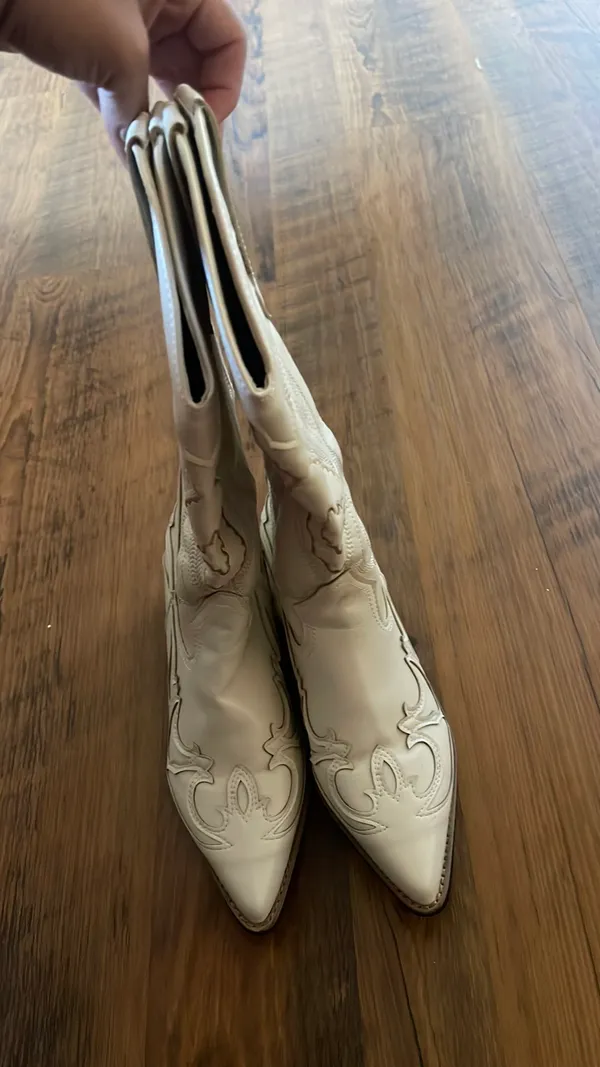 Cow Girl Boots - Image 5