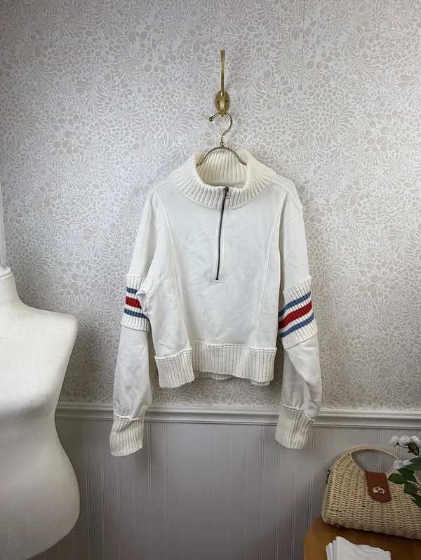 Daily Practice White Stripe Indy Half-Zip Crop Hooded Sweatshirt - Size - Medium - Image 5