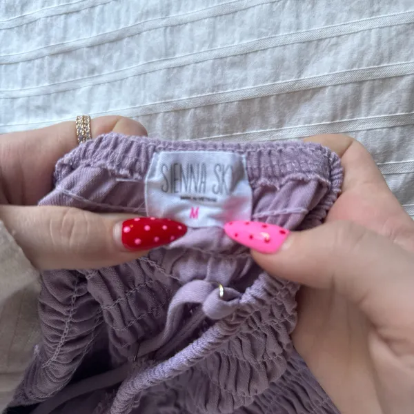 Cute Purple Top Size M - Image 3