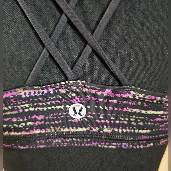 Lululemon free to be bra - Image 4