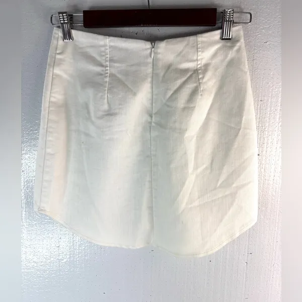 Forever 21 S Denim Lace-Up Mini Skirt in White - Image 2