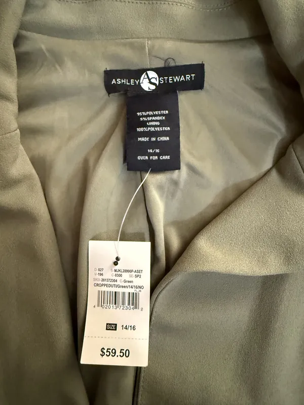 Ashley Stewart cropped blazer sage green size 14/16 - Image 2