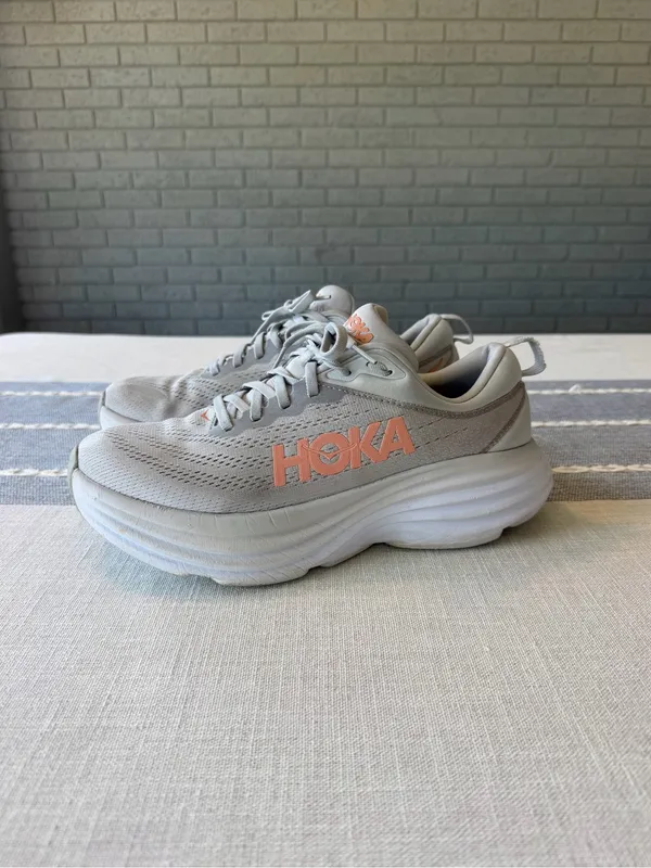 Hoka Bondi 8 Running Shoes Grey Peach Women’s Size 9 - Image 4