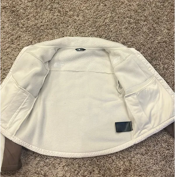 The North Face fleece jacket - Image 2