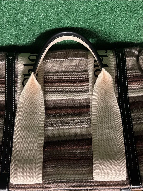 Chloé Beige and Brown Striped Canvas Tote with Logo Straps - Image 10