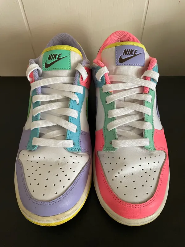 Nike Women’s Dunk Low SE - Image 2