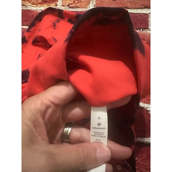 Lululemon leggings size 6 - Image 7