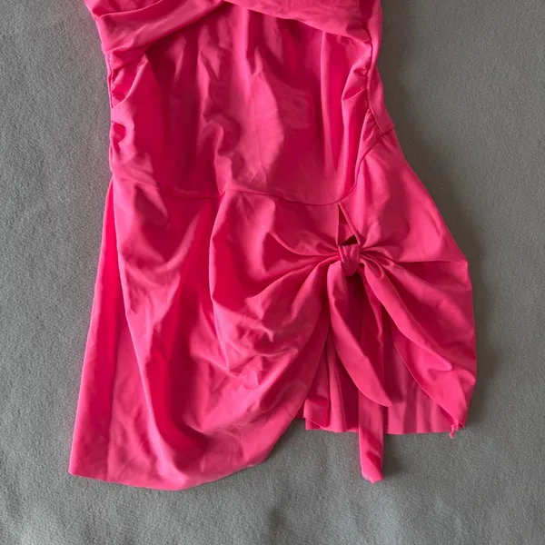 Women's NEW Pink One Piece Ruffle Straps and Skirt Swimsuit Size XL #260734 - Image 3