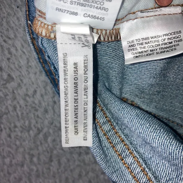 Madewell High Rise Slim Boyjean Women 32‎ Distressed Raw Hem Crop Medium Wash - Image 11