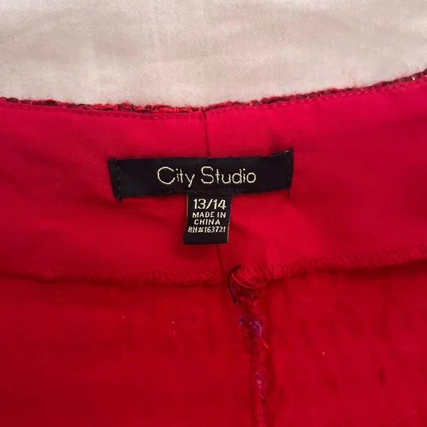 Red Tweed Button - Image 3