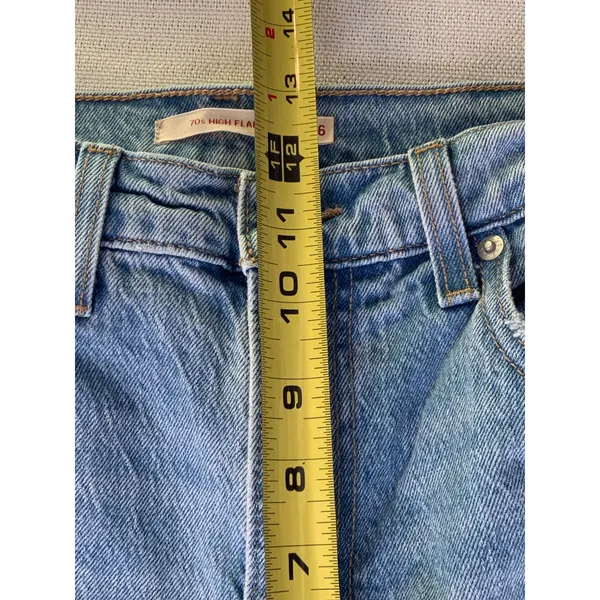 Levi's 70's‎ High Flare Women's Jeans size 26 - Image 7