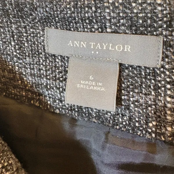 Ann Taylor Black White Tweed Flared A-Line‎ Skirt Size 6 Side Zip Lined Career - Image 5