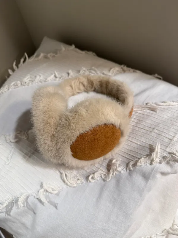 Boutique Earmuffs Brown - Image 2