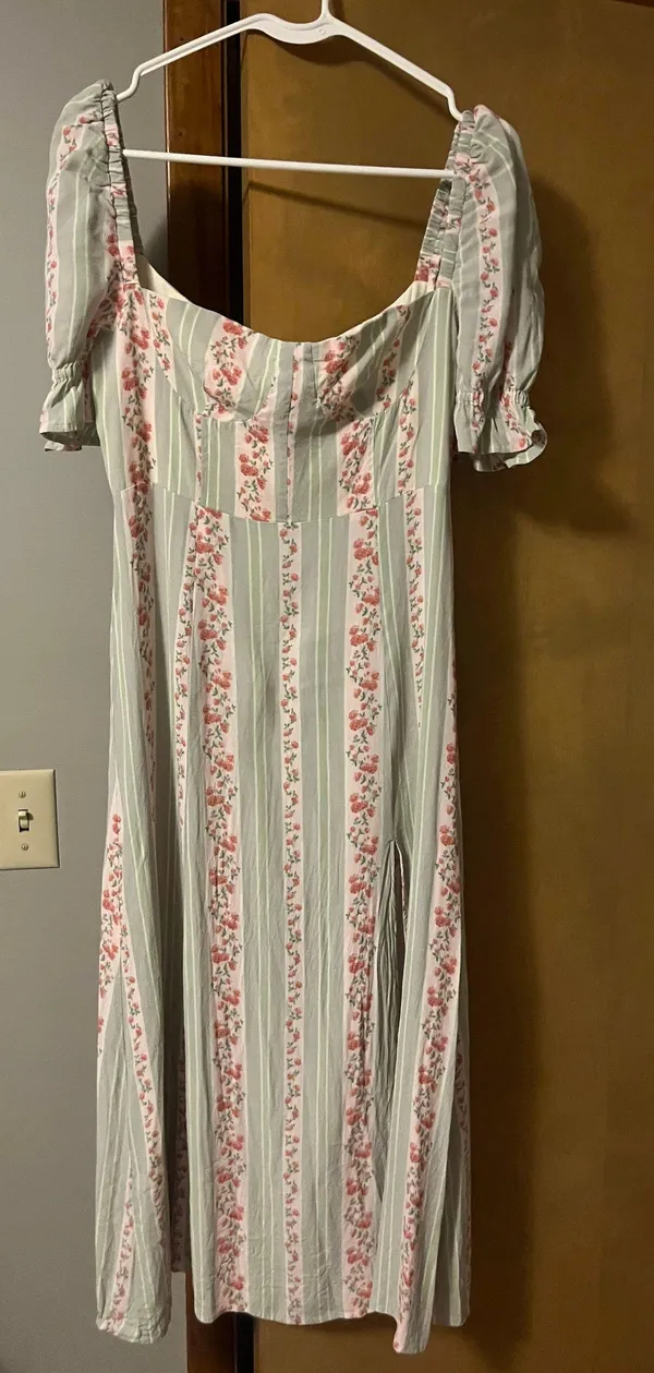 We Wore What Floral Midi Dress - Image 2