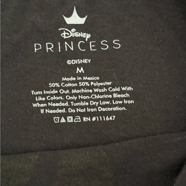 Disney T-Shirt Women’s Size M Princess Black Tee with Colorful Characters - Image 5