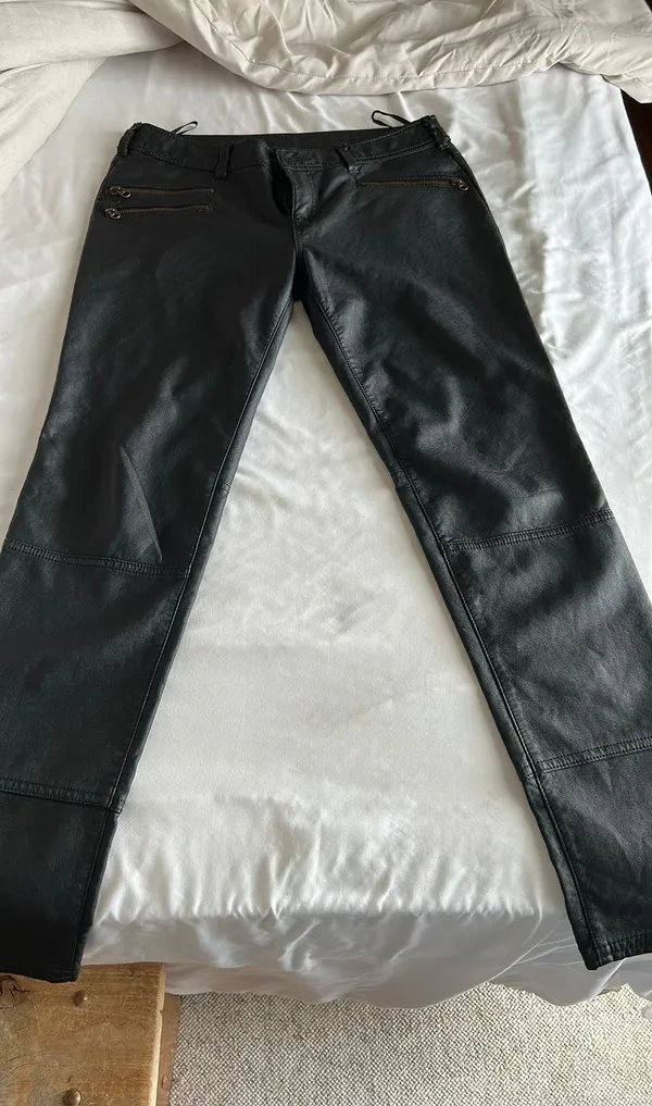 Free people low rise leather like pants - Image 4