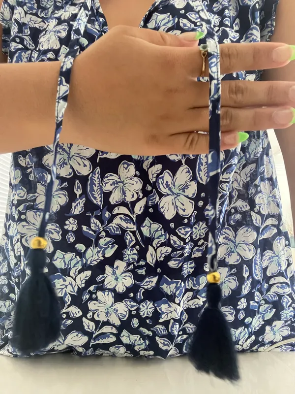 Vineyard Vines Blouse - Image 3