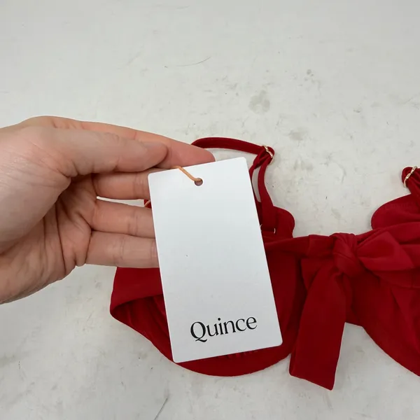 Quince Italian Demi Bikini Top Cherry Red NEW Womens Medium‎ - Image 5