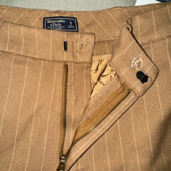 Abercrombie & Fitch Pants Women's Medium Brown Striped Slack Cropped Relaxed - Image 2