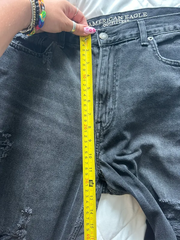 American Eagle Distressed Black Jeans - Image 5