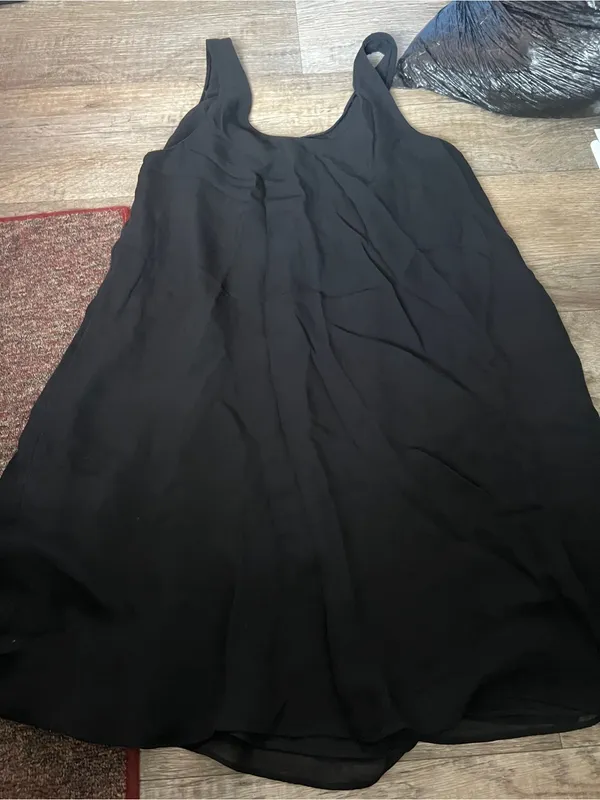 Aritzia Wilfred black silk mini dress - Image 3